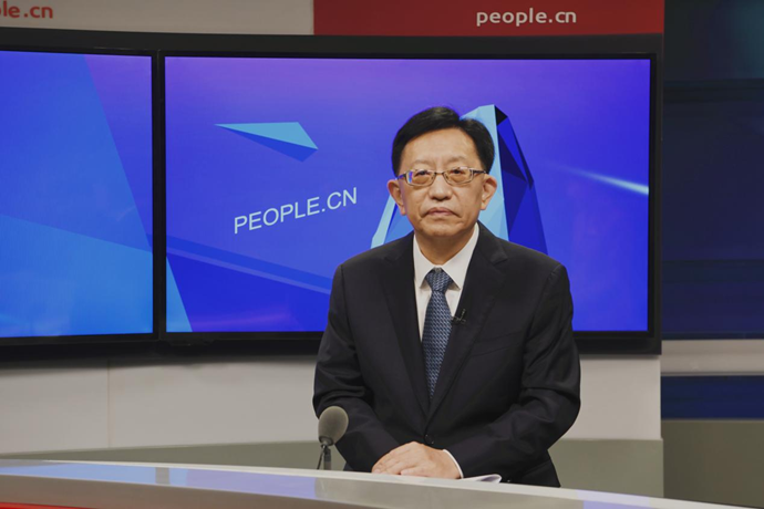 中國節(jié)能環(huán)保集團有限公司黨委書記、董事長宋鑫做客人民網(wǎng)。人民網(wǎng)記者 王曉嘯 攝
