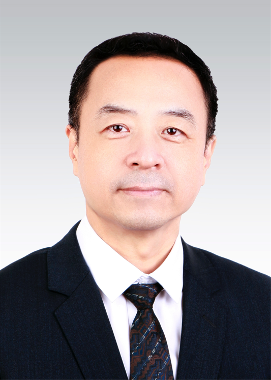 崔士鑫，男，漢族，1966年9月生，研究生學歷，中共黨員，現(xiàn)任人民日報社副總編輯兼機關黨委書記。